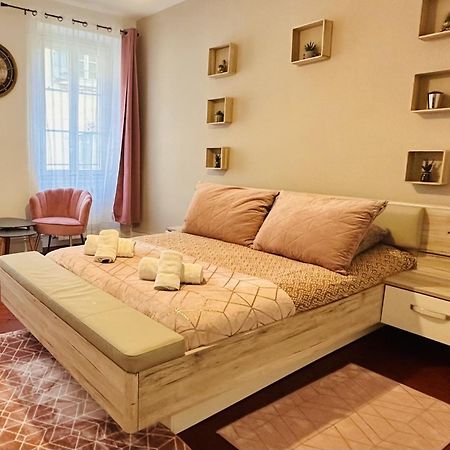 Le Boudoir Каркассонн Екстер'єр фото